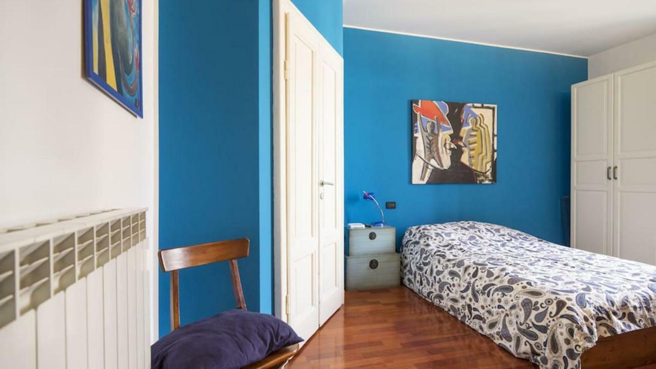 Stunning In The Design District Apartment
